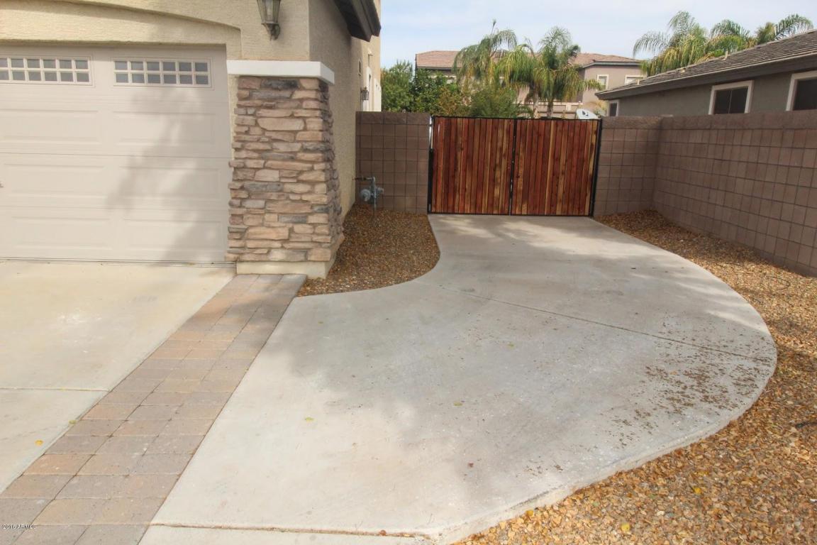 592 E Mary Ct, Gilbert, AZ 85295 photo 13