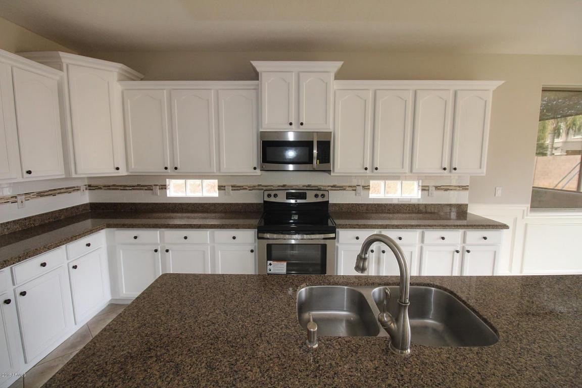 592 E Mary Ct, Gilbert, AZ 85295 photo 24