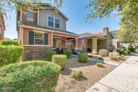 4375 E Morrow Dr, Phoenix, AZ 85050 photo 2