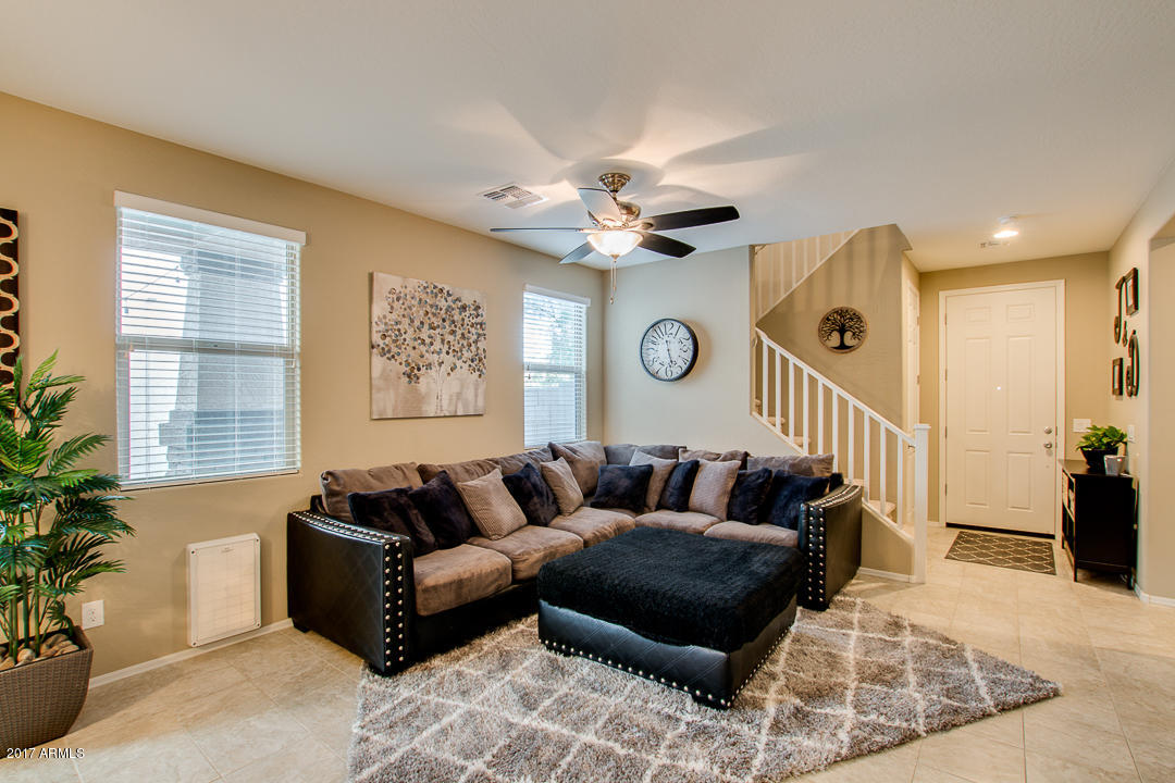 3620 E Larson Ln, Gilbert, AZ 85295 photo 4