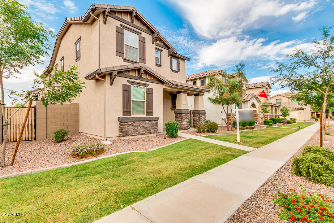 3620 E Larson Ln, Gilbert, AZ 85295 photo 3