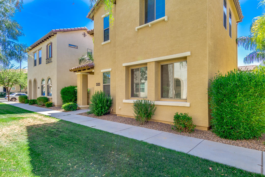 3485 S Seneca Way, Gilbert, AZ 85297 photo 3