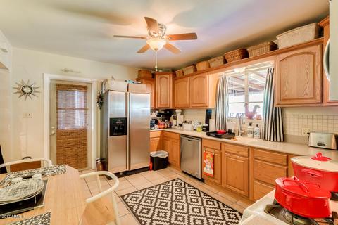 2932 Earll Dr, Phoenix, AZ 85016 photo 8