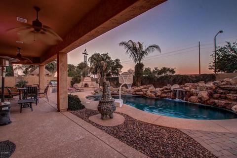 245 E Frances Ln, Gilbert, AZ 85295 photo 6