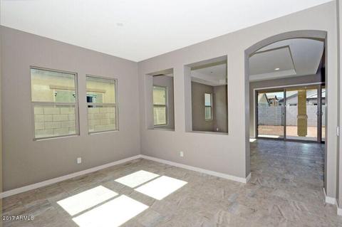 3028 E Spring Wheat Ln, Gilbert, AZ 85296 photo 9