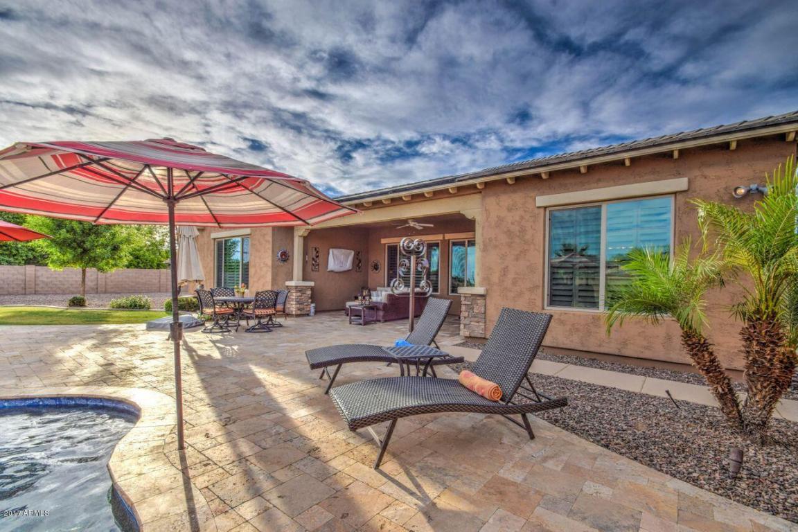 2817 E Clark Dr, Gilbert, AZ 85297 photo 4