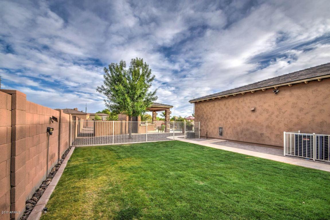 2817 E Clark Dr, Gilbert, AZ 85297 photo 40