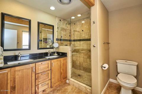 2735 E Sierra St, Phoenix, AZ 85028 photo 8