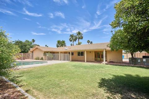 2735 E Sierra St, Phoenix, AZ 85028 photo 2