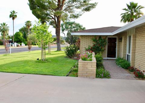 28 E Moon Valley Dr, Phoenix, AZ 85022 photo 6