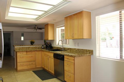 28 E Moon Valley Dr, Phoenix, AZ 85022 photo 16