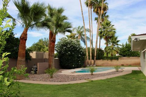 28 E Moon Valley Dr, Phoenix, AZ 85022 photo 7