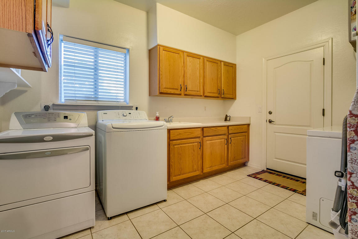 4012 E Hale Cir, Mesa, AZ 85205 photo 17
