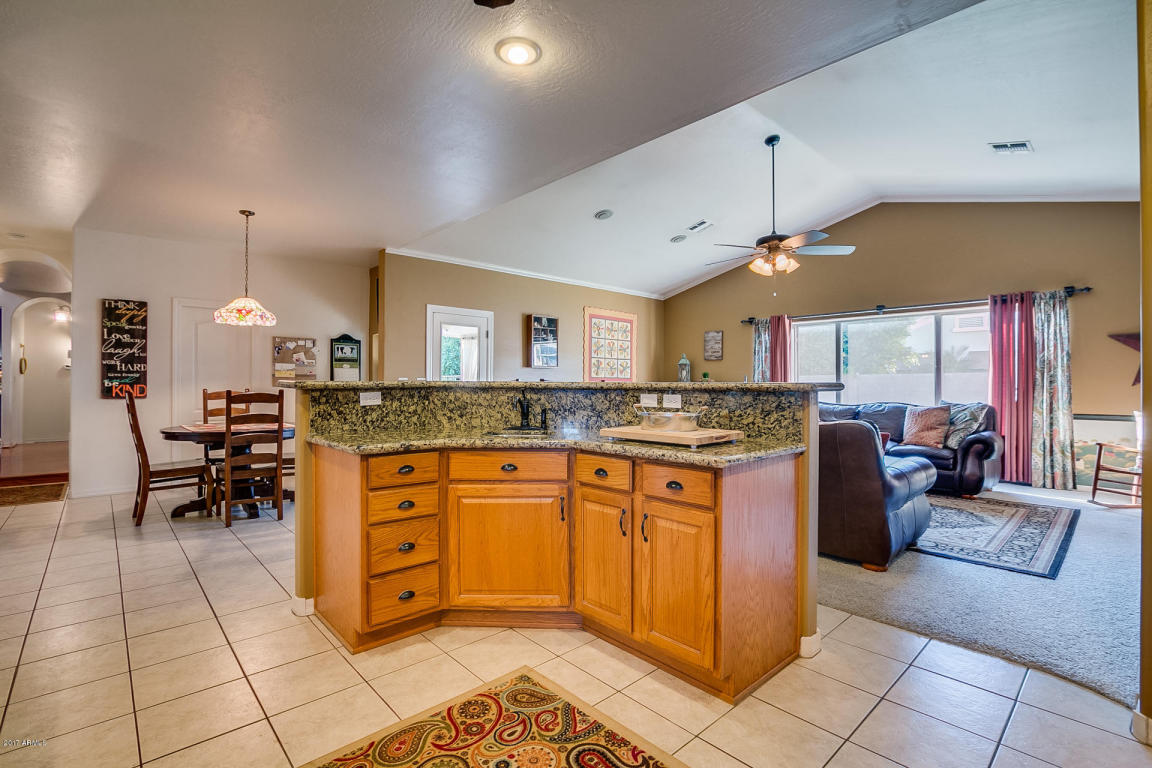 4012 E Hale Cir, Mesa, AZ 85205 photo 15