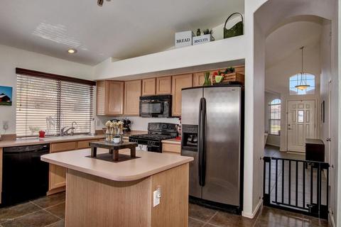 3936 E Douglas Loop, Gilbert, AZ 85234 photo 7