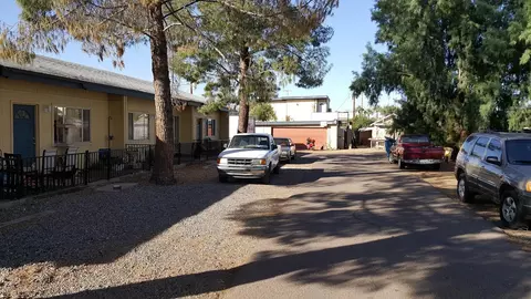 3130 N 37th St, Phoenix, AZ 85018 photo 1
