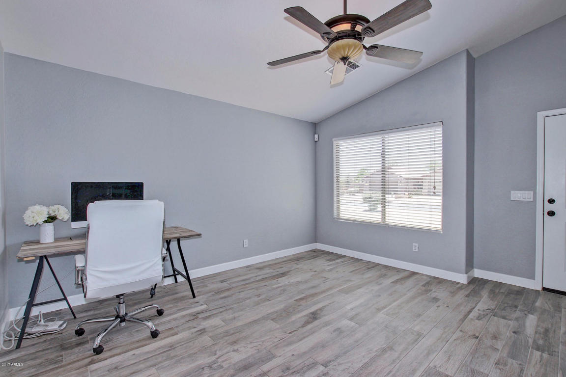 17262 W Apache St, Goodyear, AZ 85338 photo 4