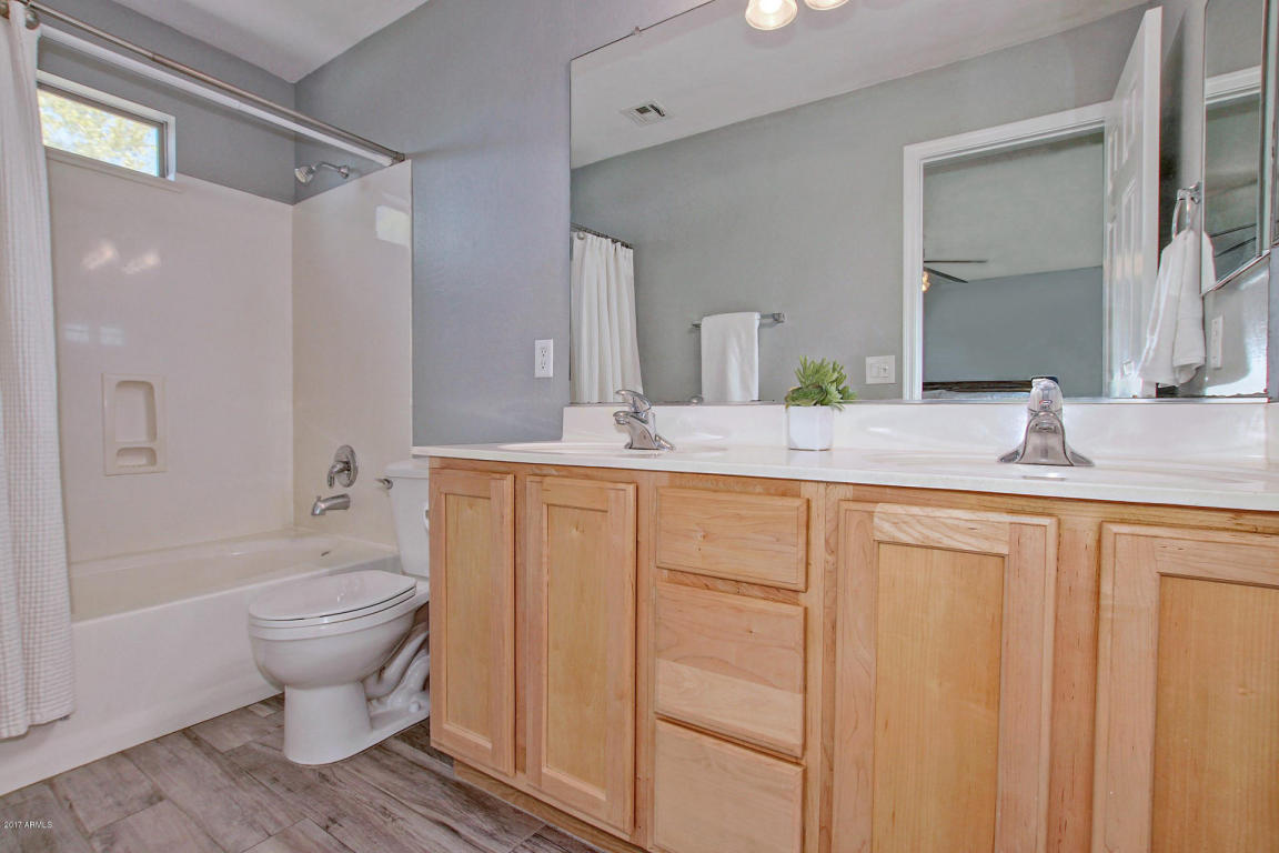 17262 W Apache St, Goodyear, AZ 85338 photo 17