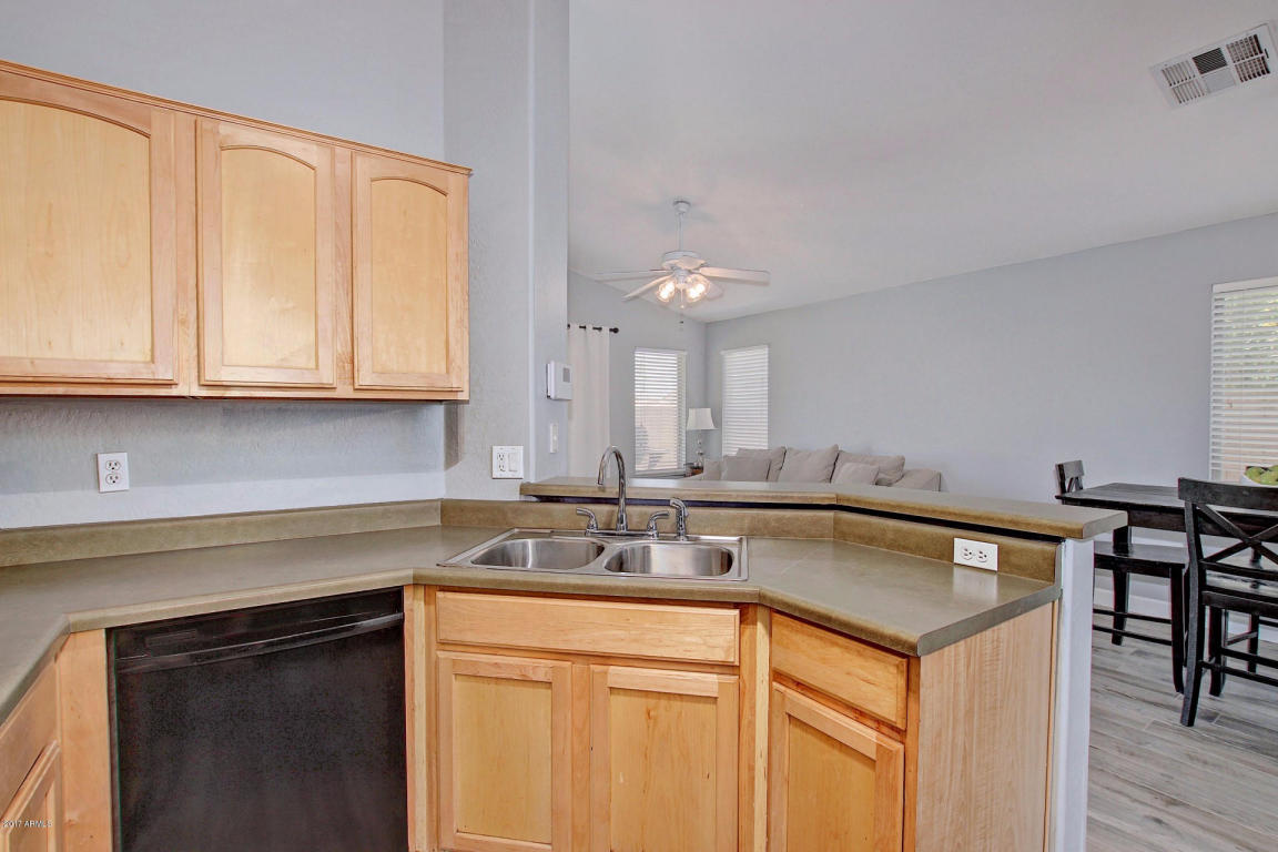 17262 W Apache St, Goodyear, AZ 85338 photo 9