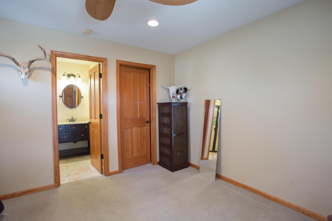 3909 E Whitton Ave, Phoenix, AZ 85018 photo 27