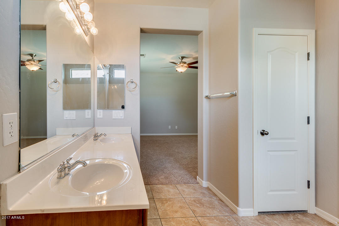 4485 E Trigger Way, Gilbert, AZ 85297 photo 25