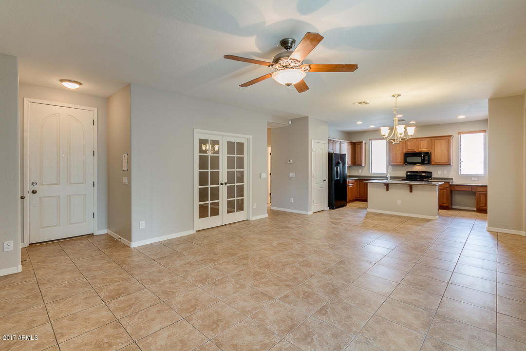4485 E Trigger Way, Gilbert, AZ 85297 photo 9