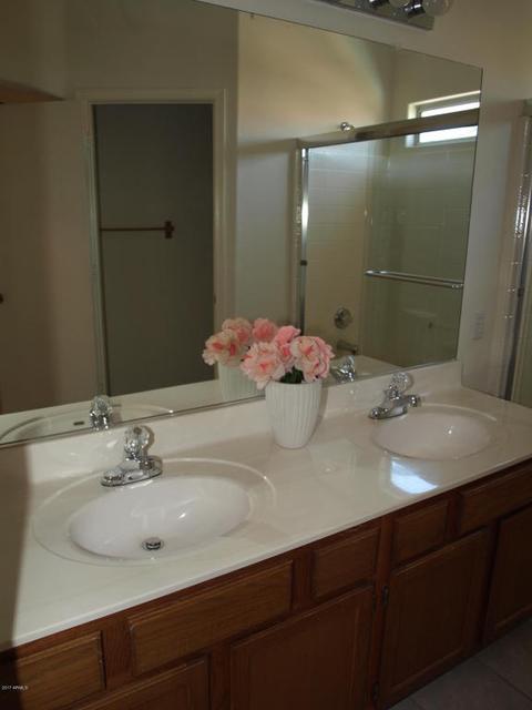 1342 E Helena Dr, Phoenix, AZ 85022 photo 9