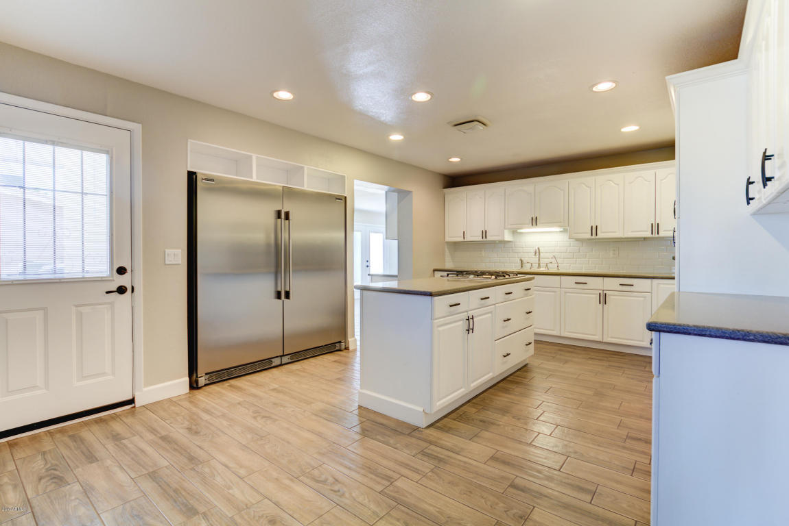 7 W Mesquite St, Gilbert, AZ 85233 photo 4