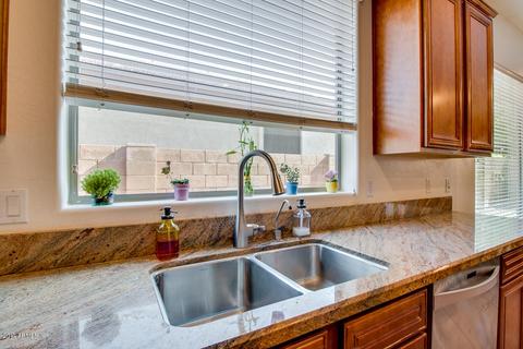 6936 S Magic Ct, Gilbert, AZ 85298 photo 14
