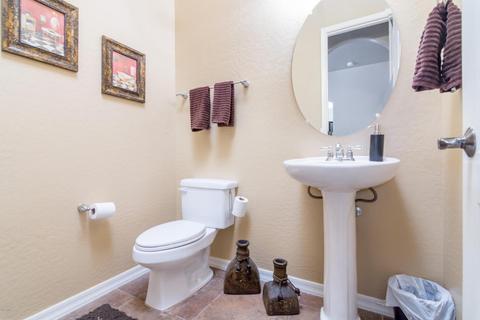 3015 S Colonial St, Gilbert, AZ 85295 photo 6