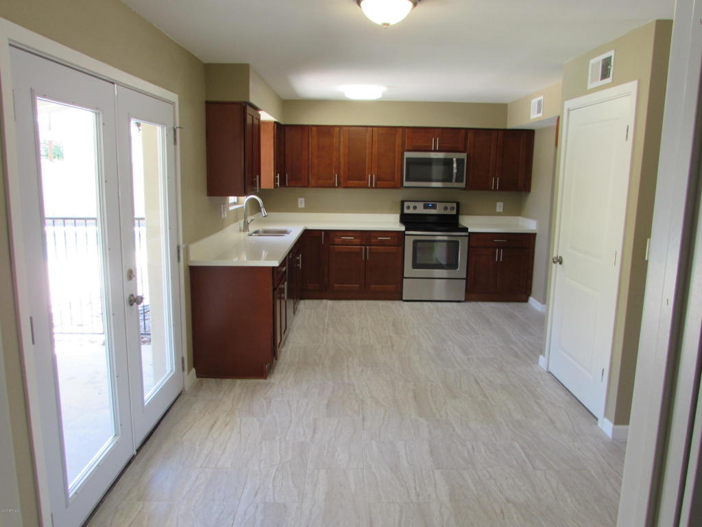 974 W 5th Ave, Apache Junction, AZ 85120 photo 5