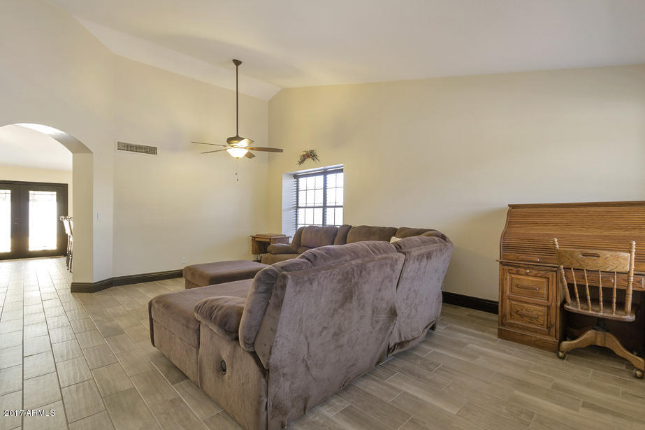 3056 E Leland St, Mesa, AZ 85213 photo 4