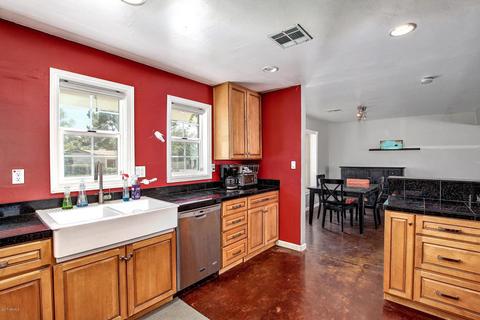 1840 E Berridge Ln, Phoenix, AZ 85016 photo 13
