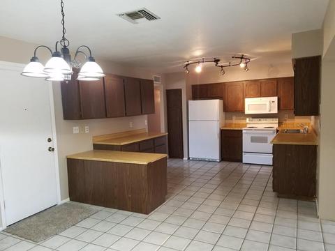 225 E Jacaranda St, Mesa, AZ 85201 photo 5