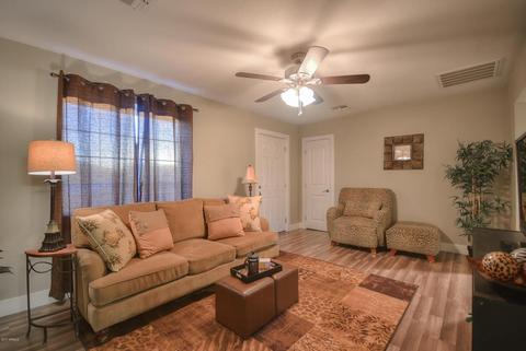 5015 S 36th Dr, Phoenix, AZ 85041 photo 4