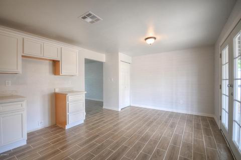 7331 W Montecito Ave, Phoenix, AZ 85033 photo 9
