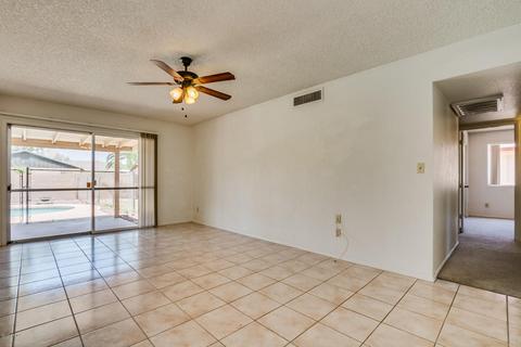 2168 E Broadmor Dr, Tempe, AZ 85282 photo 2