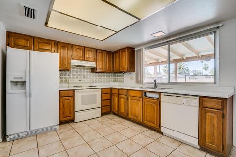 2168 E Broadmor Dr, Tempe, AZ 85282 photo 3