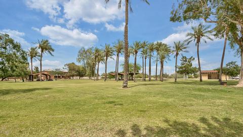1321 E Branham Ln, Phoenix, AZ 85042 photo 34
