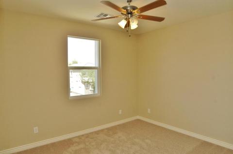 2217 E Pecan Rd, Phoenix, AZ 85040 photo 13