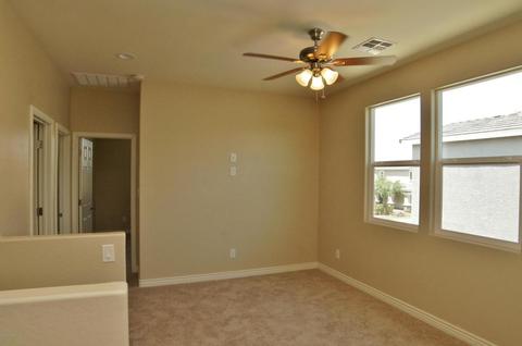 2217 E Pecan Rd, Phoenix, AZ 85040 photo 14