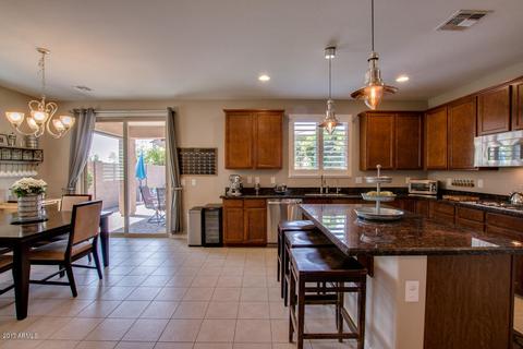 2905 E Meadowview Dr, Gilbert, AZ 85298 photo 8