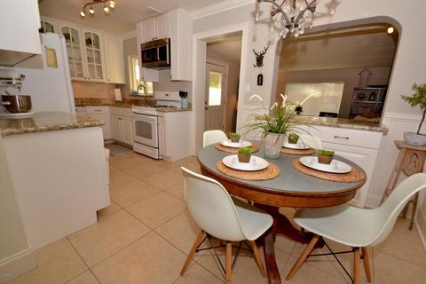 2534 E Hazelwood St, Phoenix, AZ 85016 photo 8