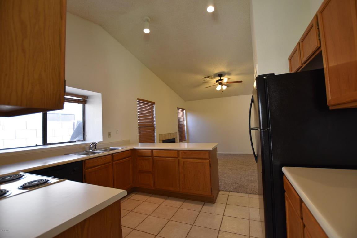 2734 E Rock Wren Rd, Phoenix, AZ 85048 photo 4