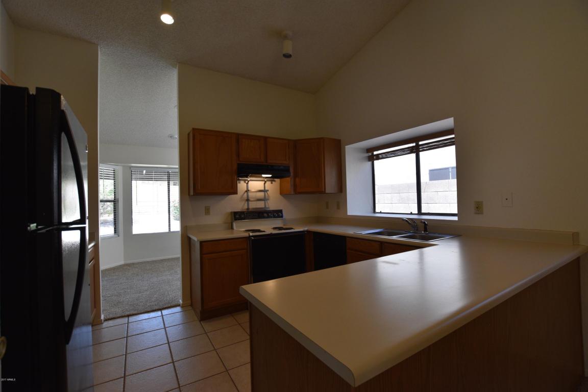 2734 E Rock Wren Rd, Phoenix, AZ 85048 photo 3