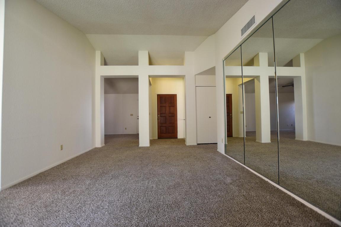 2734 E Rock Wren Rd, Phoenix, AZ 85048 photo 9