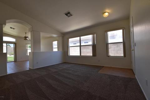 4738 E Desert Wind Dr, Phoenix, AZ 85044 photo 9