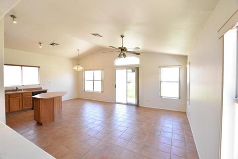 4738 E Desert Wind Dr, Phoenix, AZ 85044 photo 4