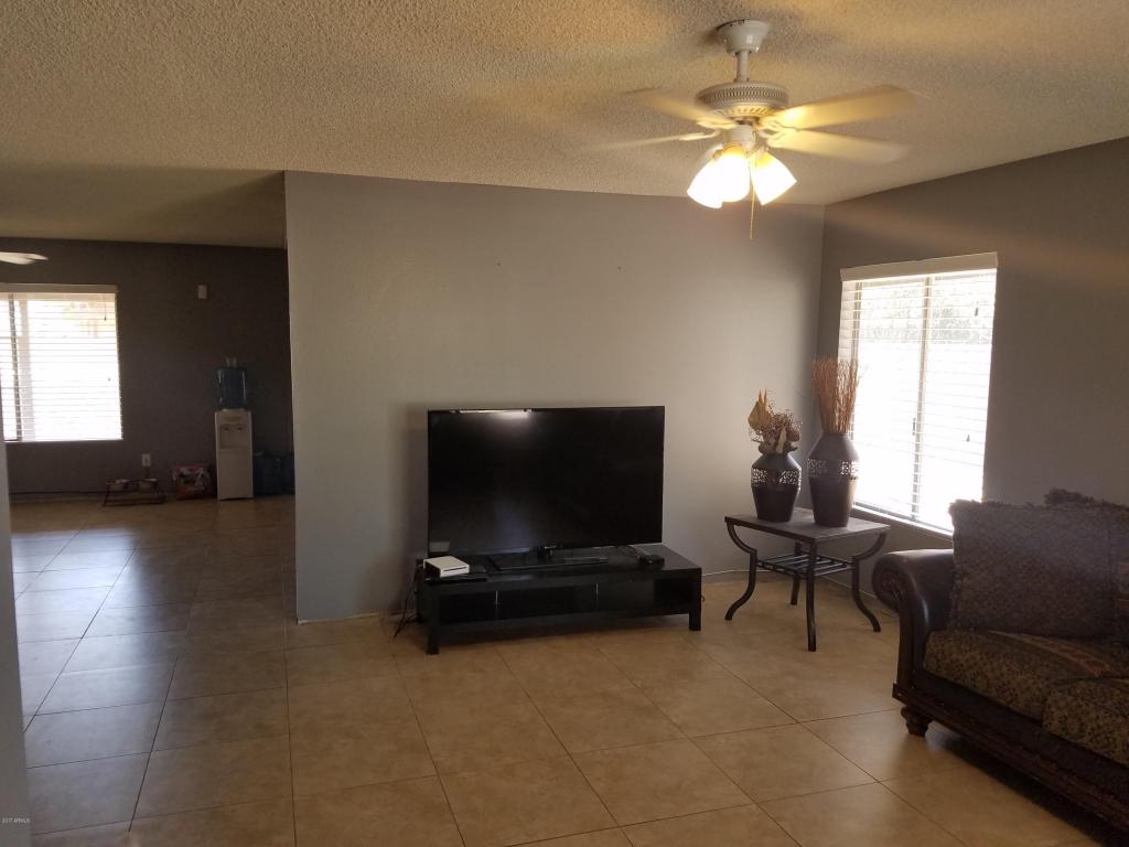 1352 S Date --, Mesa, AZ 85210 photo 4