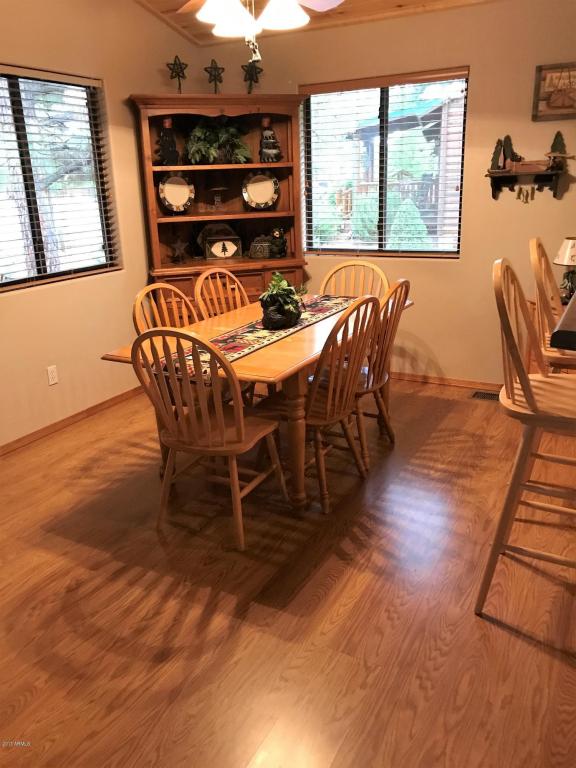 2654 Lodge Loop, Overgaard, AZ 85933 photo 11